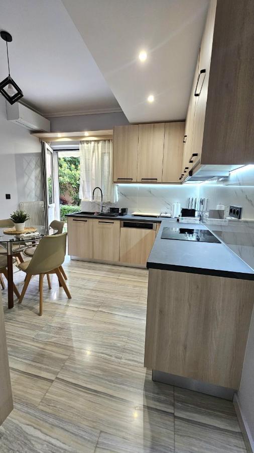 Modern Garden View In Voula, - Luxe Apartment